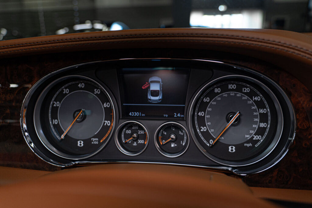 Bentley Continental GT - 13