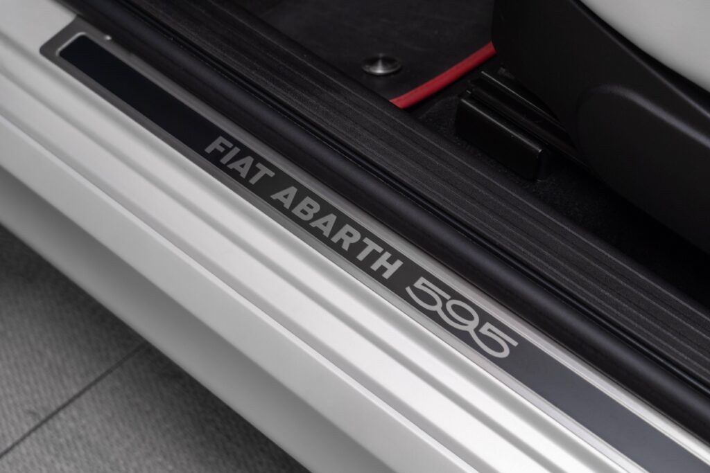 Fiat 500 Abarth Turbo - 13