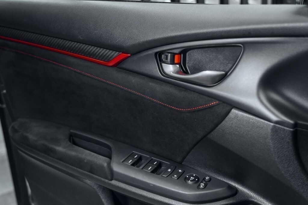 Honda Civic Type R - 24