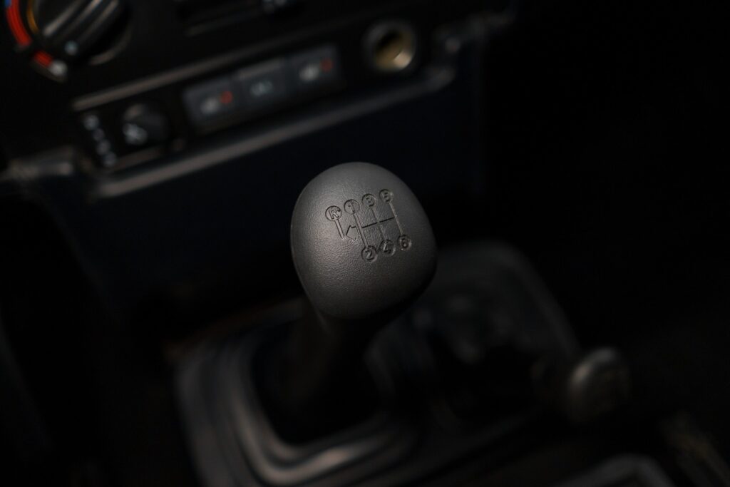 Land Rover Defender 2.2d - 27
