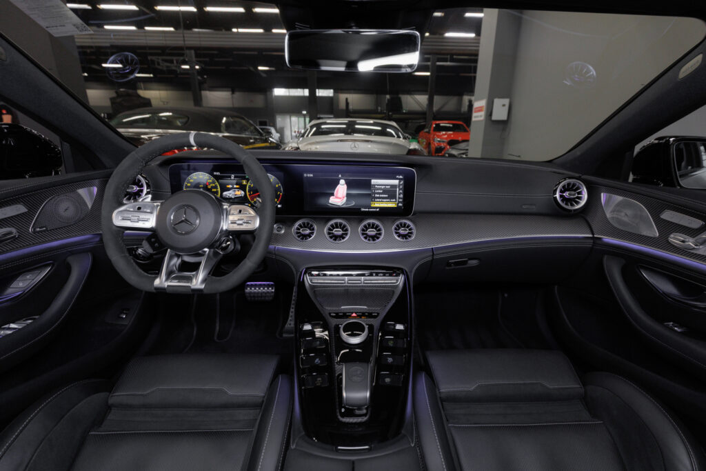 Mercedes-Benz AMG GT 63 S 4matic+ - 14