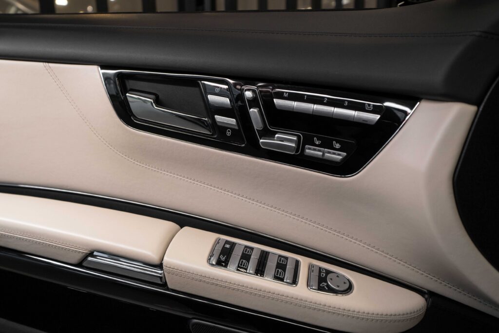 Mercedes-Benz CL 500 4Matic - 21