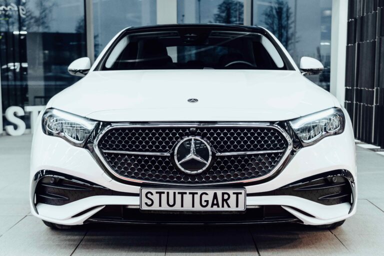 Mercedes-Benz E220 D