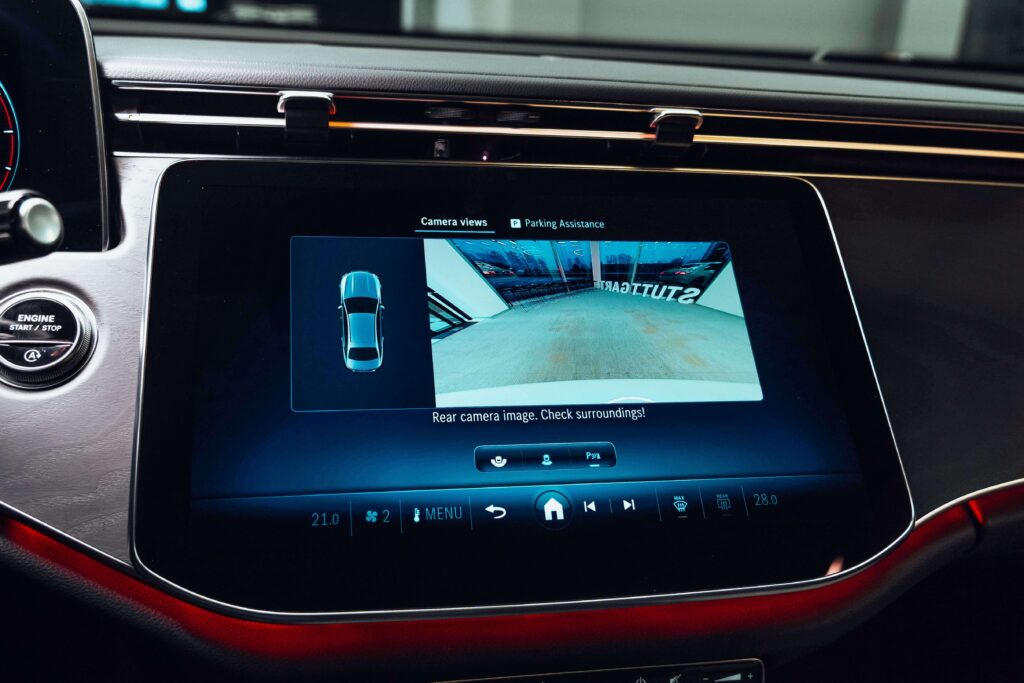Mercedes-Benz E220 D - 16
