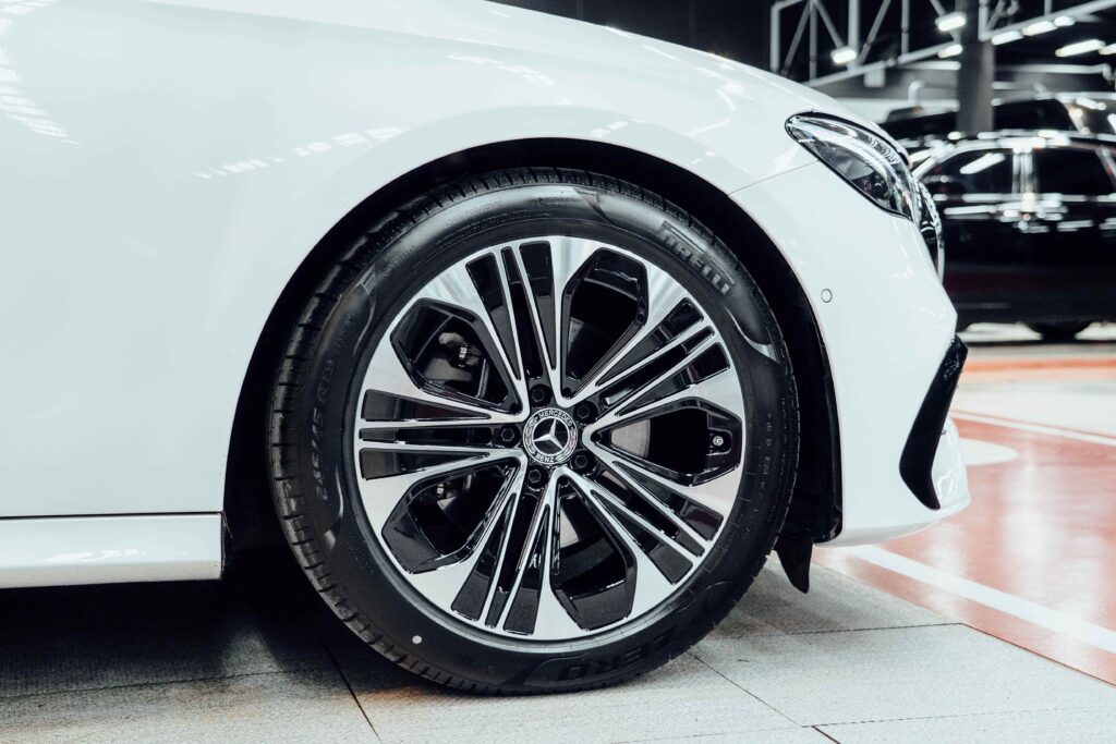 Mercedes-Benz E220 D - 7