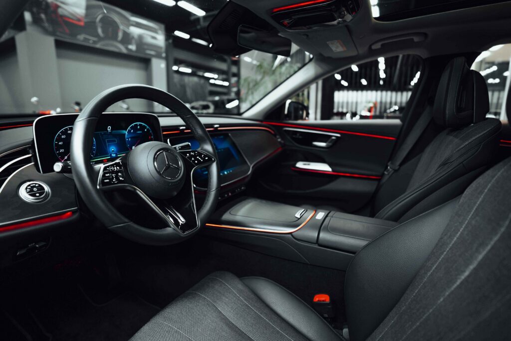 Mercedes-Benz E220 D - 8