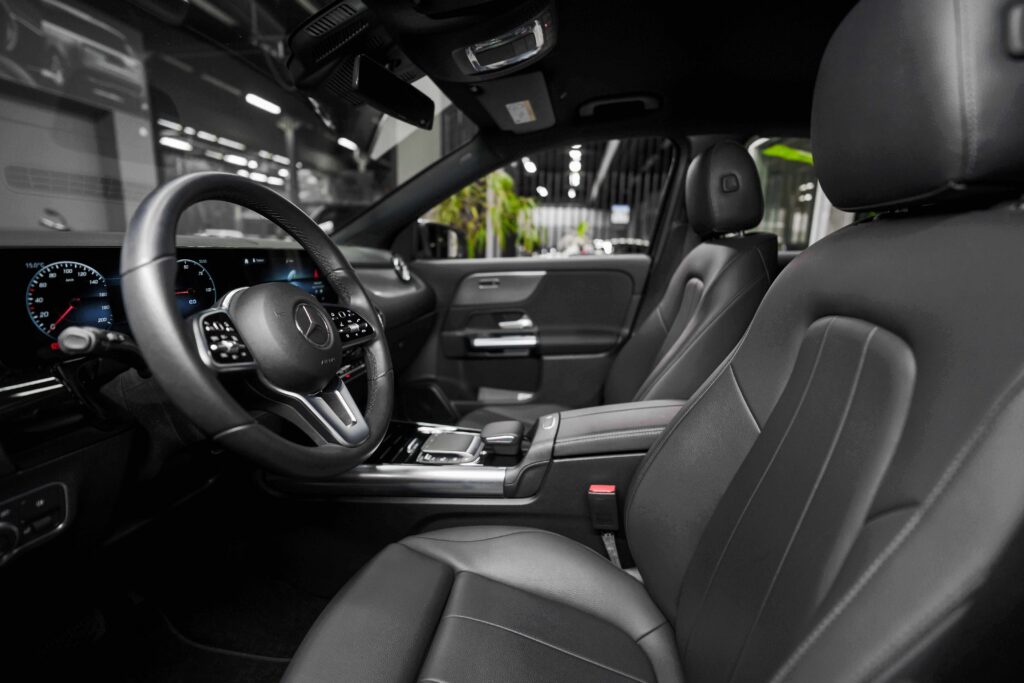 Mercedes-Benz EQA 250 - 10