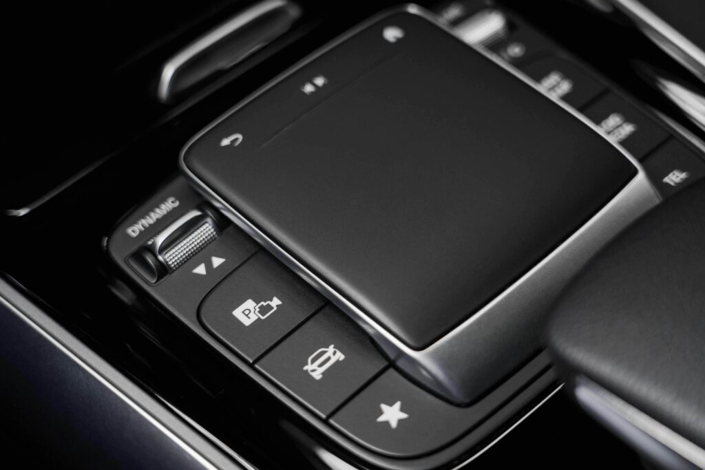 Mercedes-Benz EQA 250 - 19