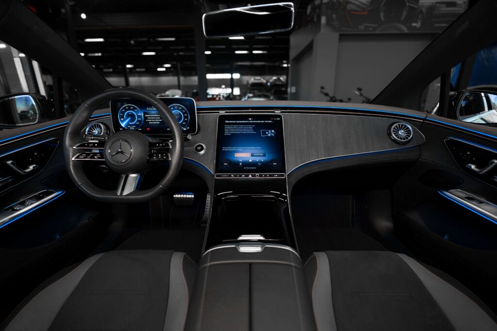 Mercedes-Benz EQE 350 4MATIC - 15