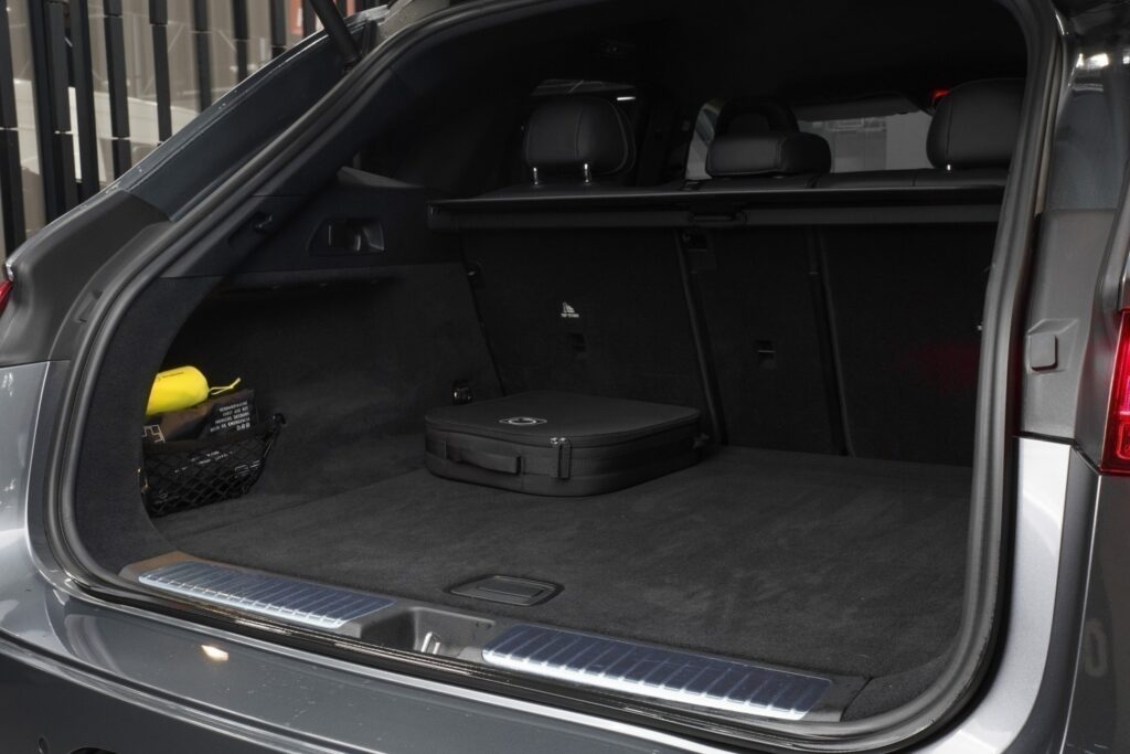 Mercedes-Benz EQE SUV 350+ - 29