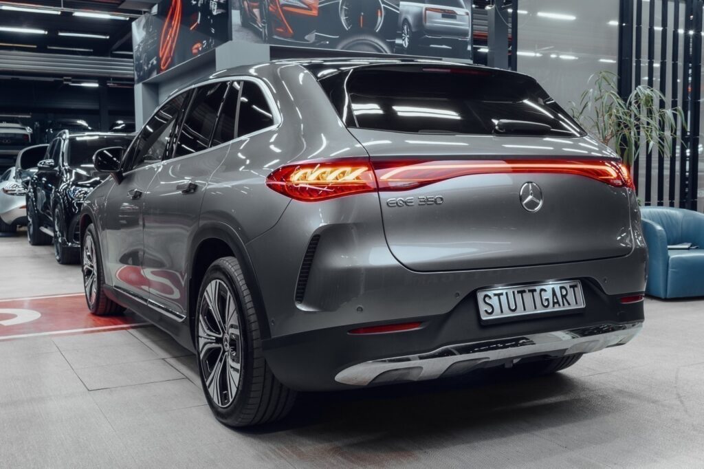 Mercedes-Benz EQE SUV 350+ - 6