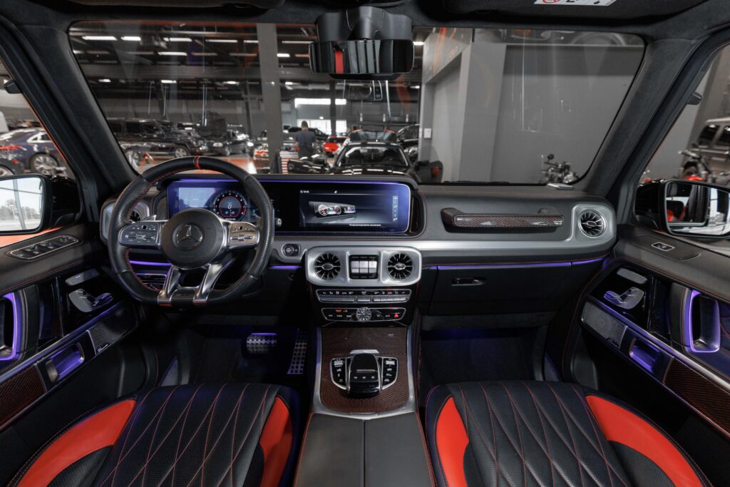 Mercedes-Benz G 63 AMG - 12