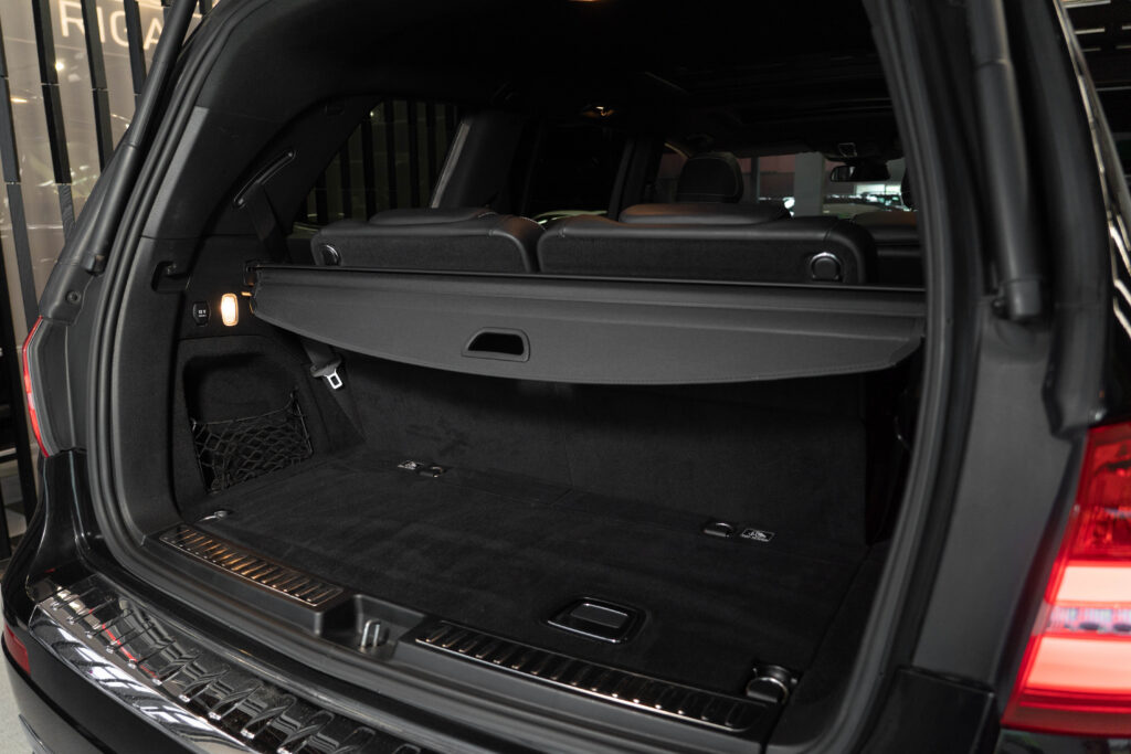 Mercedes-Benz GLS 350 D 4Matic - 25