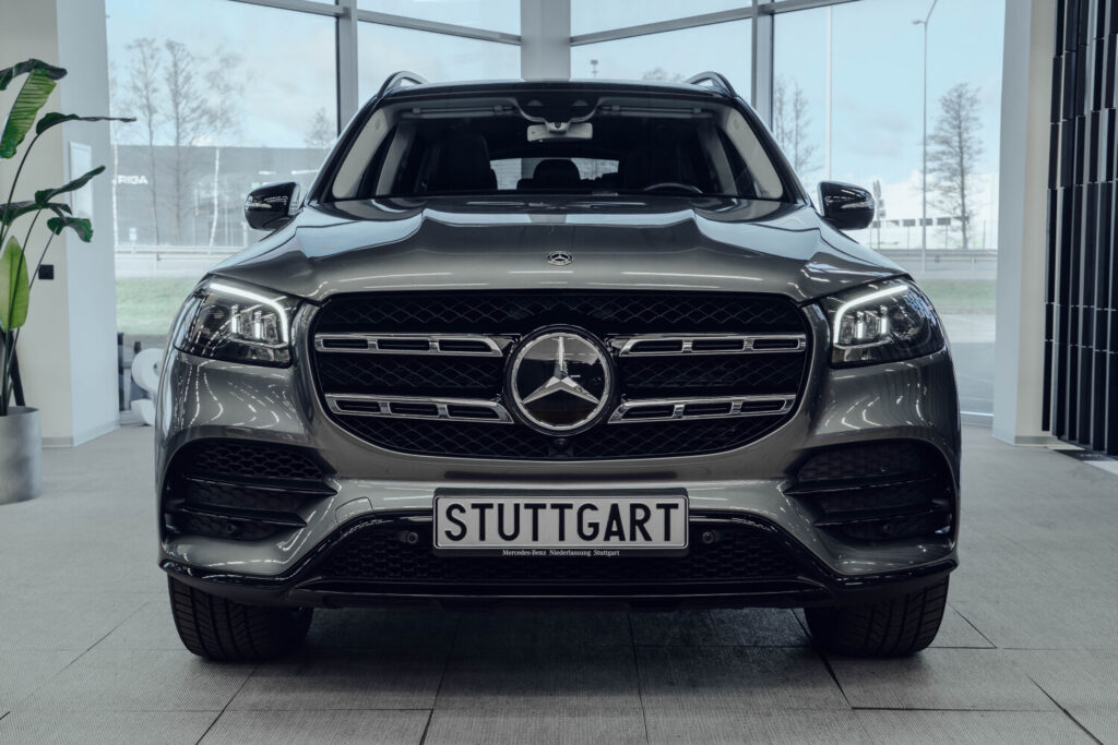 Mercedes-Benz GLS 350 D 4Matic - 2