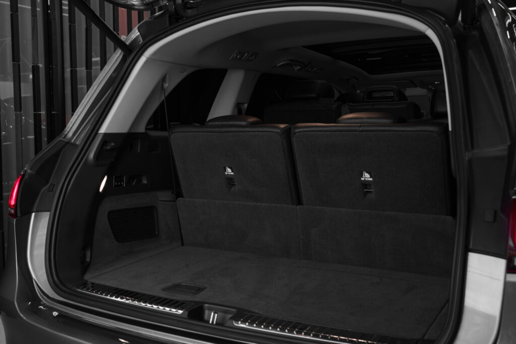 Mercedes-Benz GLS 350 D 4Matic - 36