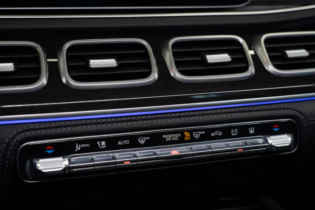 Mercedes-Benz GLS 400 D 4MATIC - 15