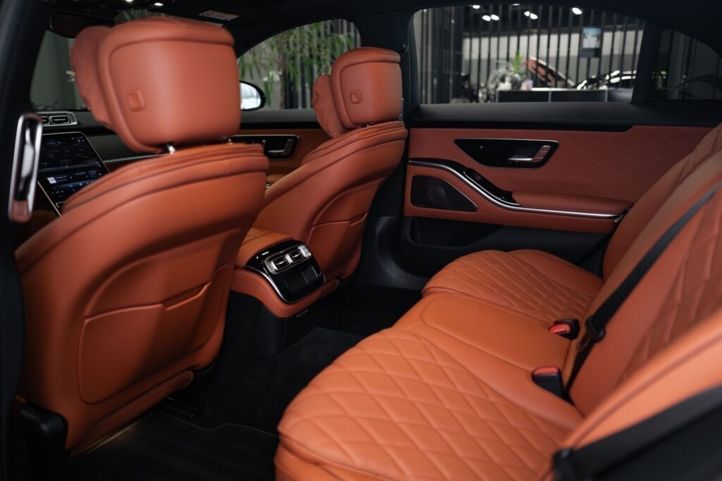 Mercedes-Benz S 400 D 4MATIC L - 34
