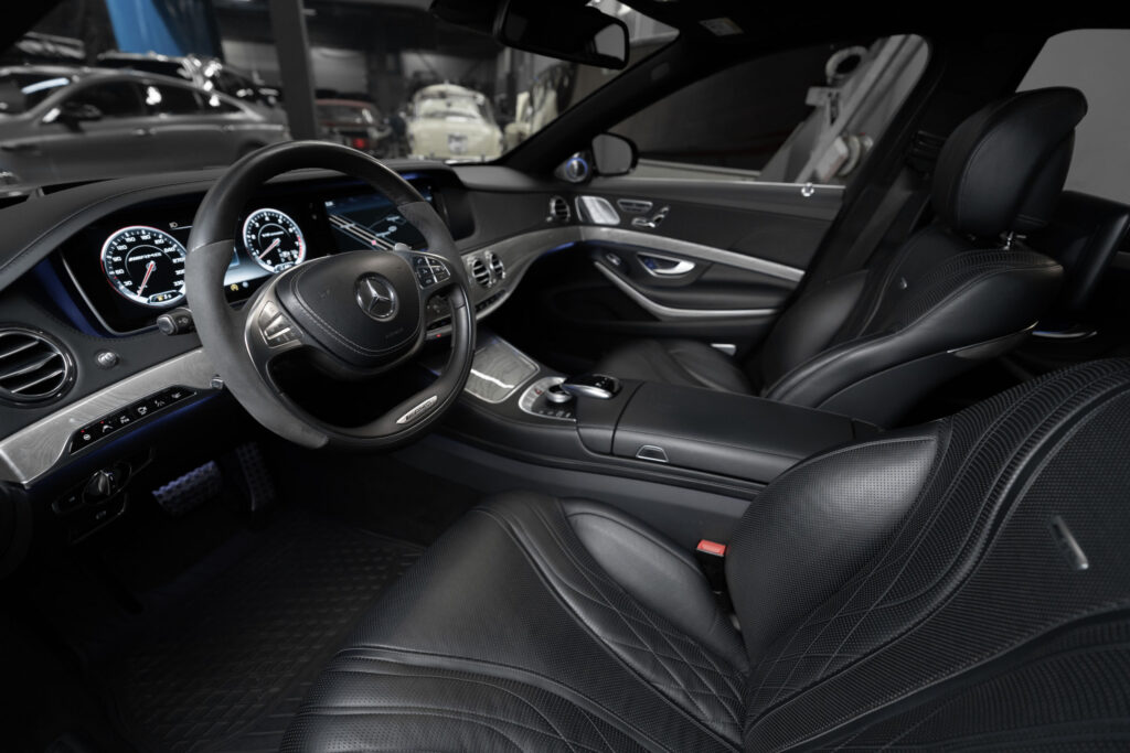 Mercedes-Benz S 63 AMG 4MATIC - 15