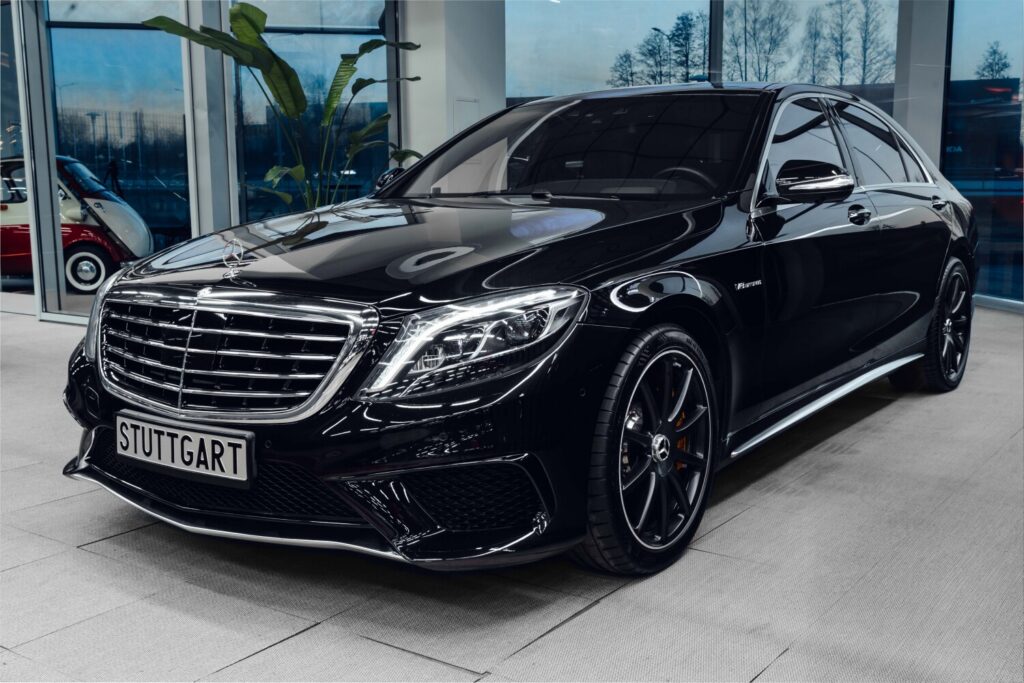 Mercedes-Benz S 63 AMG 4MATIC - 3