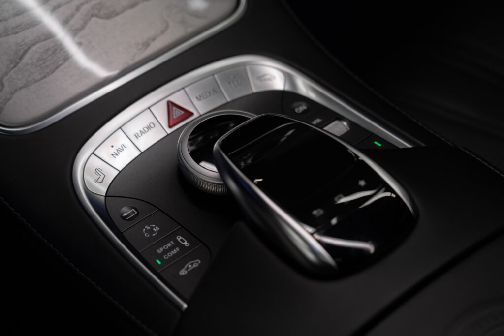 Mercedes-Benz S 63 AMG 4MATIC - 31