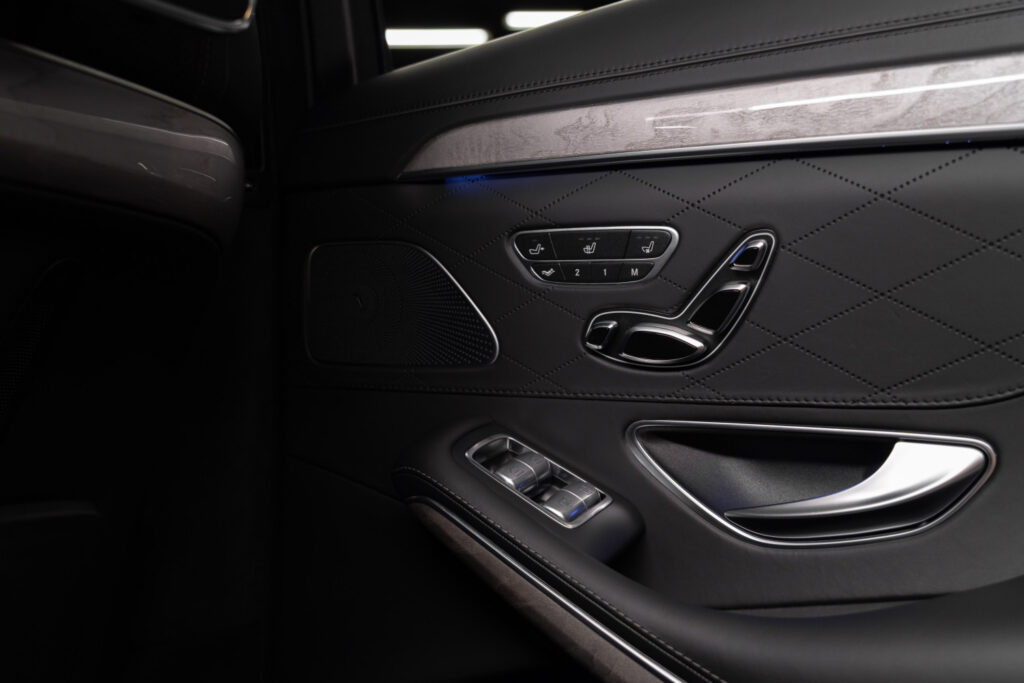 Mercedes-Benz S 63 AMG 4MATIC - 43