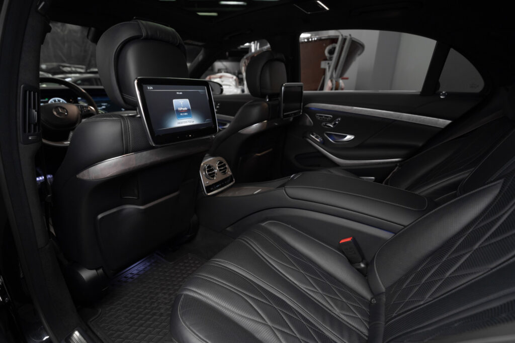 Mercedes-Benz S 63 AMG 4MATIC - 47