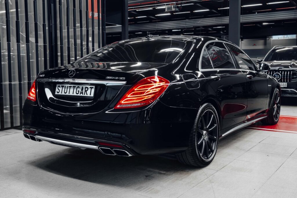 Mercedes-Benz S 63 AMG 4MATIC - 6