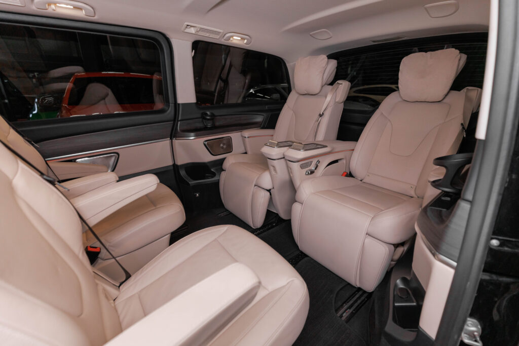 Mercedes-Benz V 250 - 15