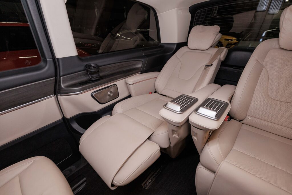Mercedes-Benz V 250 - 16