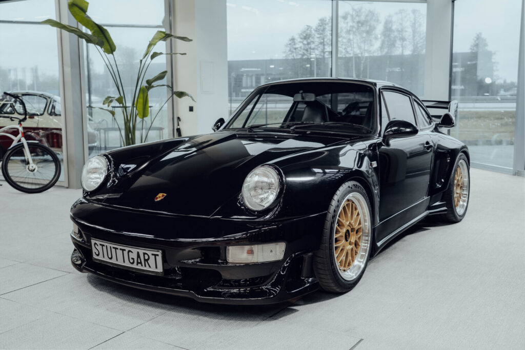 Porsche 911 CARRERA - 3