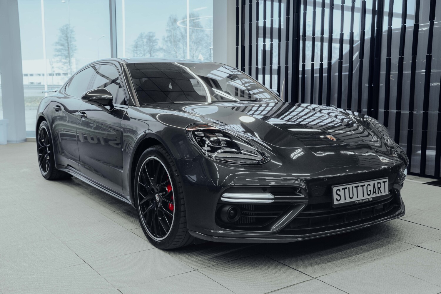 Porsche Panamera TURBO