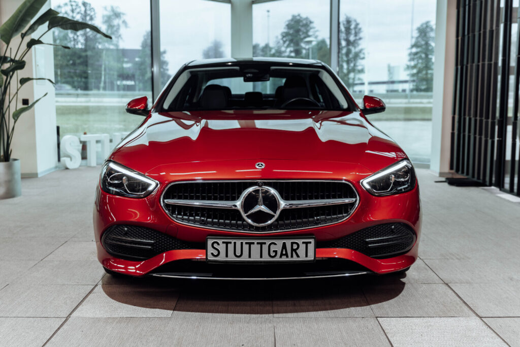 Mercedes-Benz C300 4Matic - 2