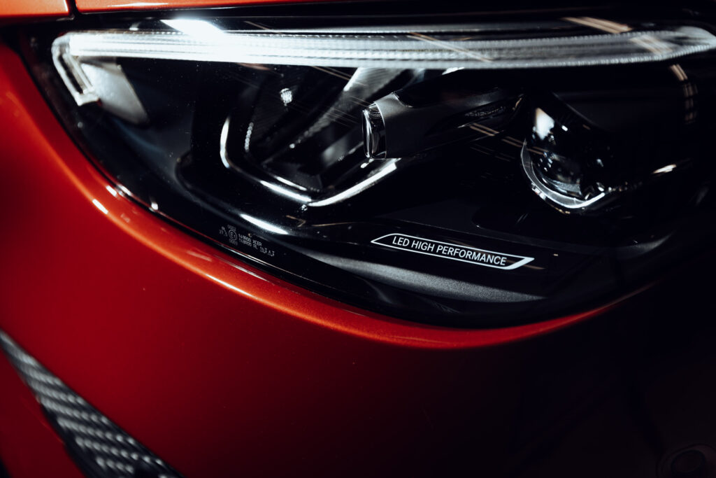 Mercedes-Benz C300 4Matic - 4