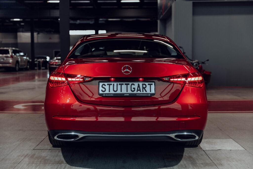 Mercedes-Benz C300 4Matic - 7