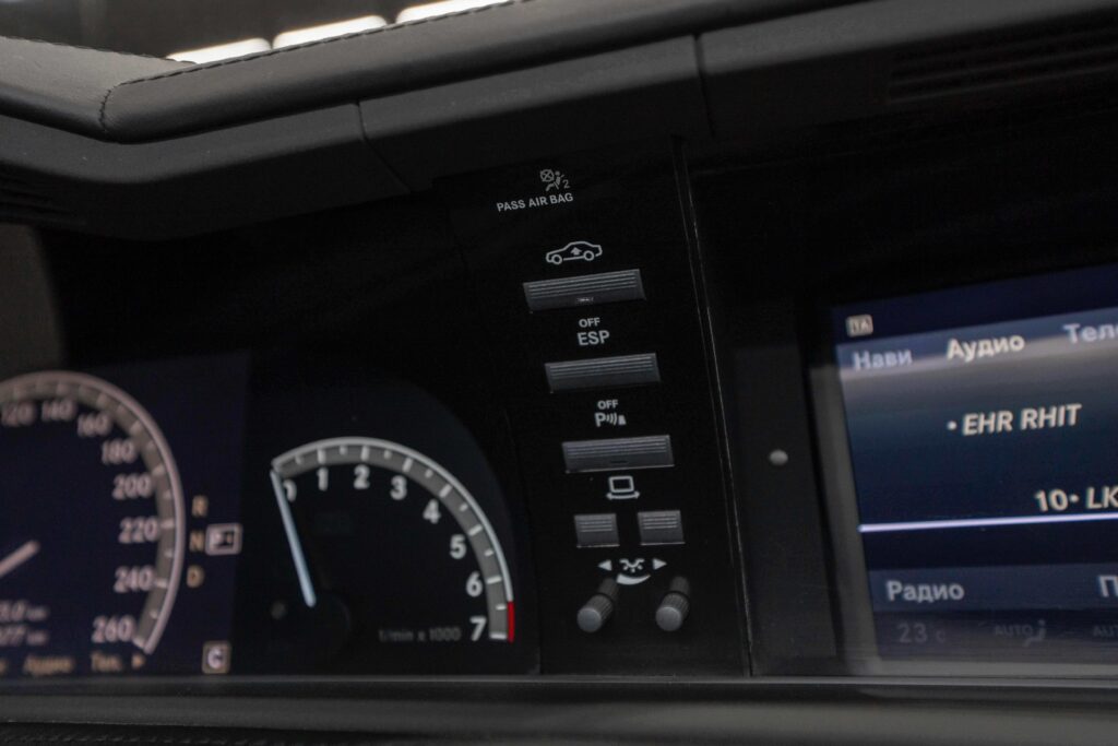 Mercedes-Benz CL 500 - 17