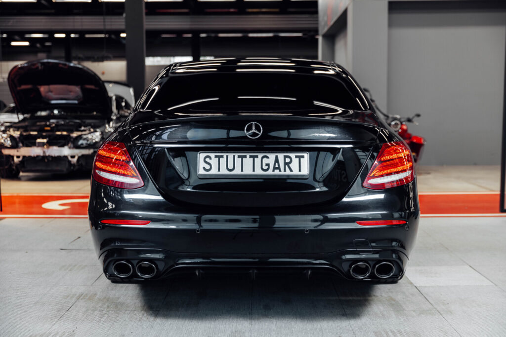 Mercedes-Benz E43 AMG - 5