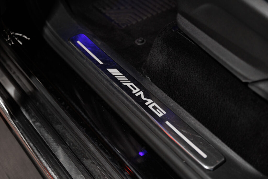 Mercedes-Benz G63 AMG - 11