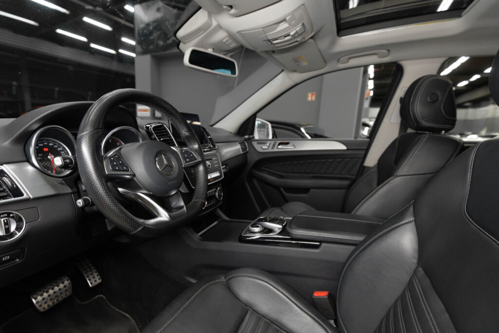 Mercedes-Benz 350 D 4MATIC - 19