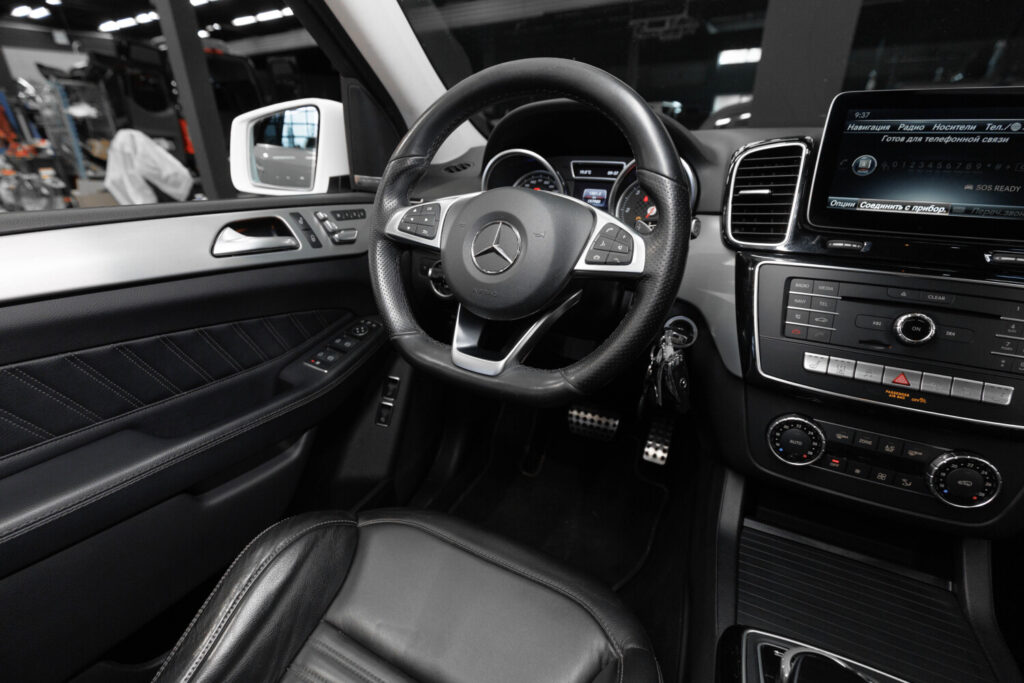 Mercedes-Benz 350 D 4MATIC - 21