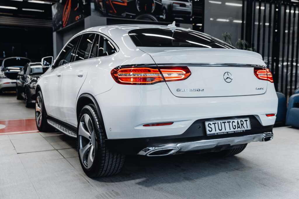 Mercedes-Benz GLE 350 D 4Matic - 6