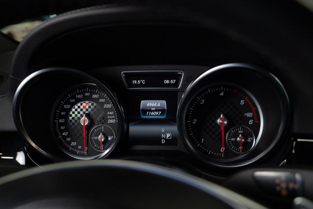 Mercedes-Benz GLS 350 D 4MATIC - 23