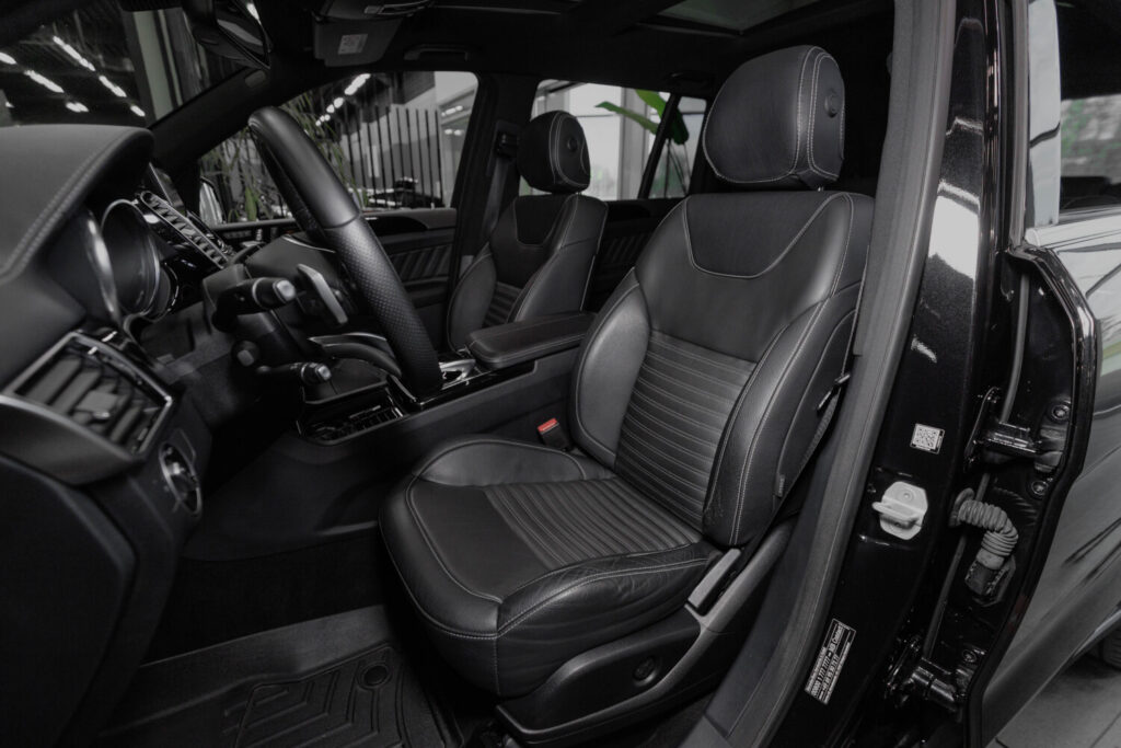 Mercedes-Benz GLS 350 D 4MATIC - 8