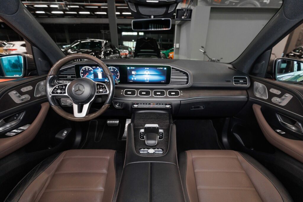 Mercedes-Benz GLS 400d 4Matic - 10
