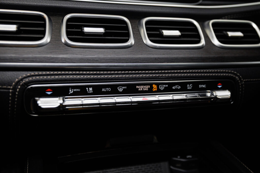 Mercedes-Benz GLS 400d 4Matic - 17