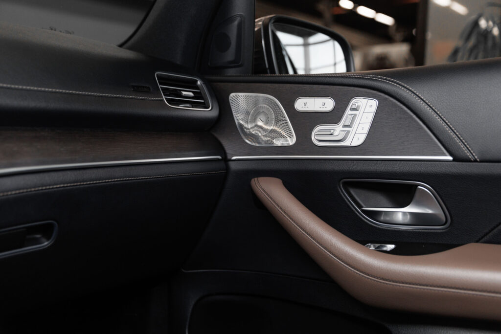 Mercedes-Benz GLS 400d 4Matic - 24