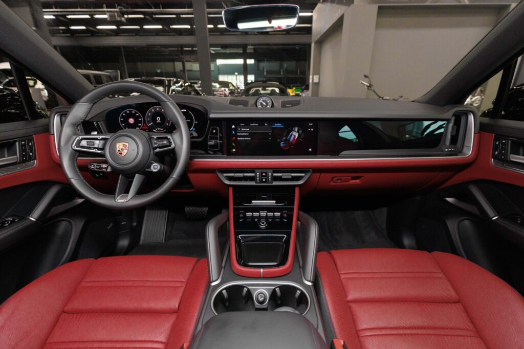 Porsche Cayenne - 10