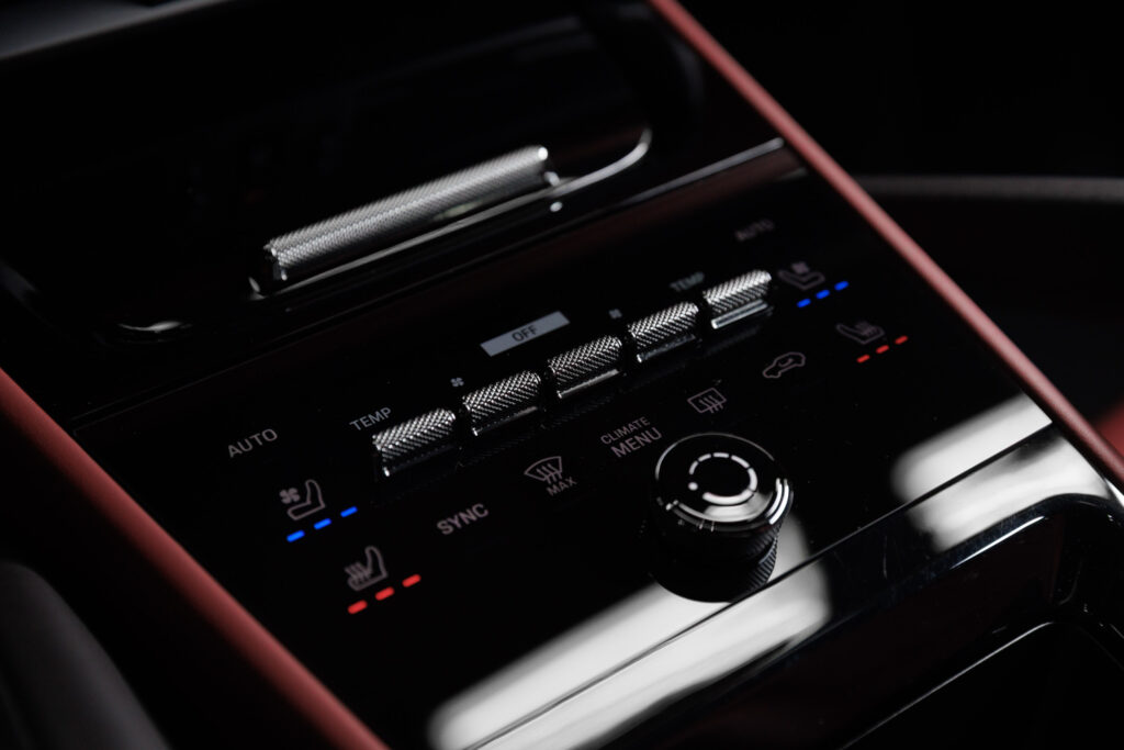Porsche Cayenne - 15