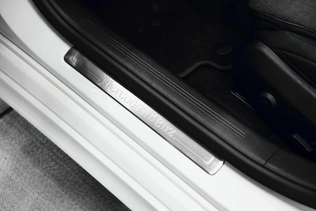 Mercedes-Benz E220d - 11