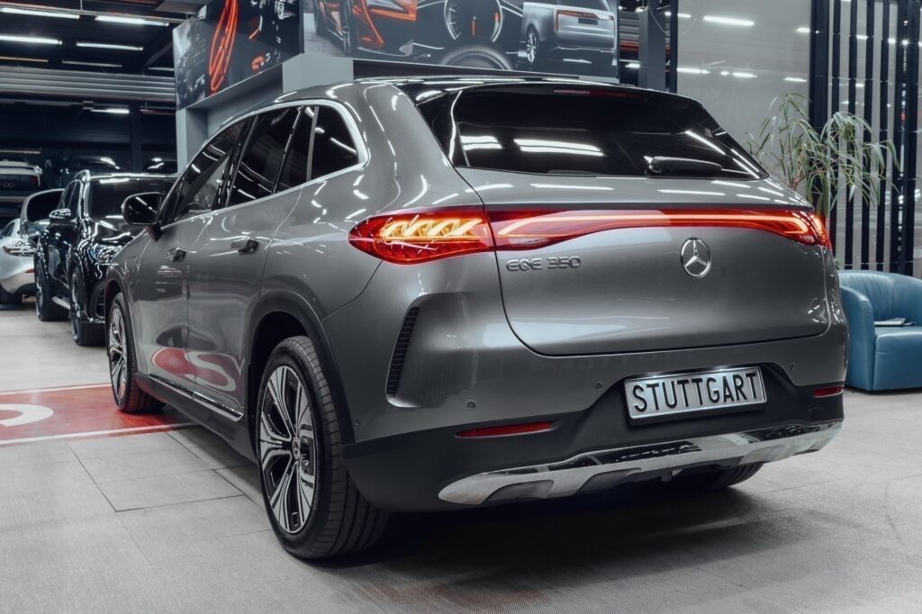 Mercedes-Benz EQE SUV - 6