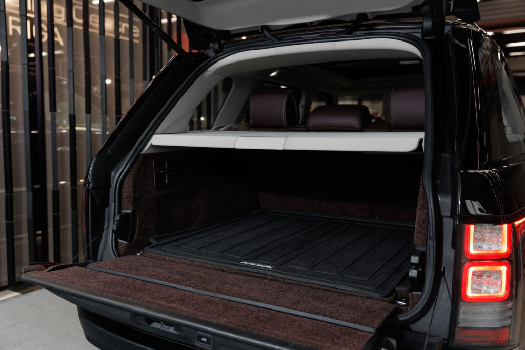 Land Rover Range Rover - 11